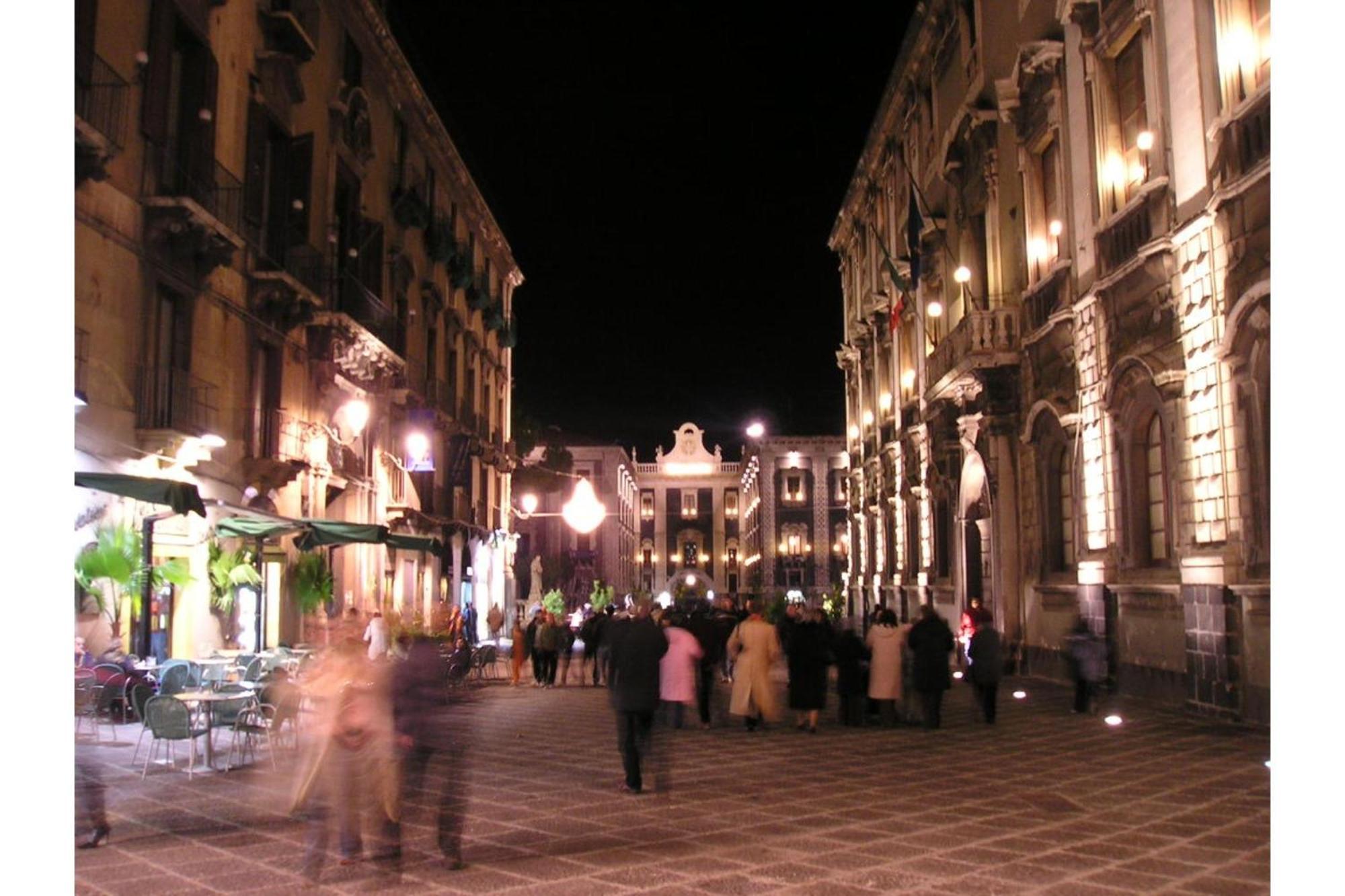 Artè House in the historical Catania - Happy Rentals Extérieur photo